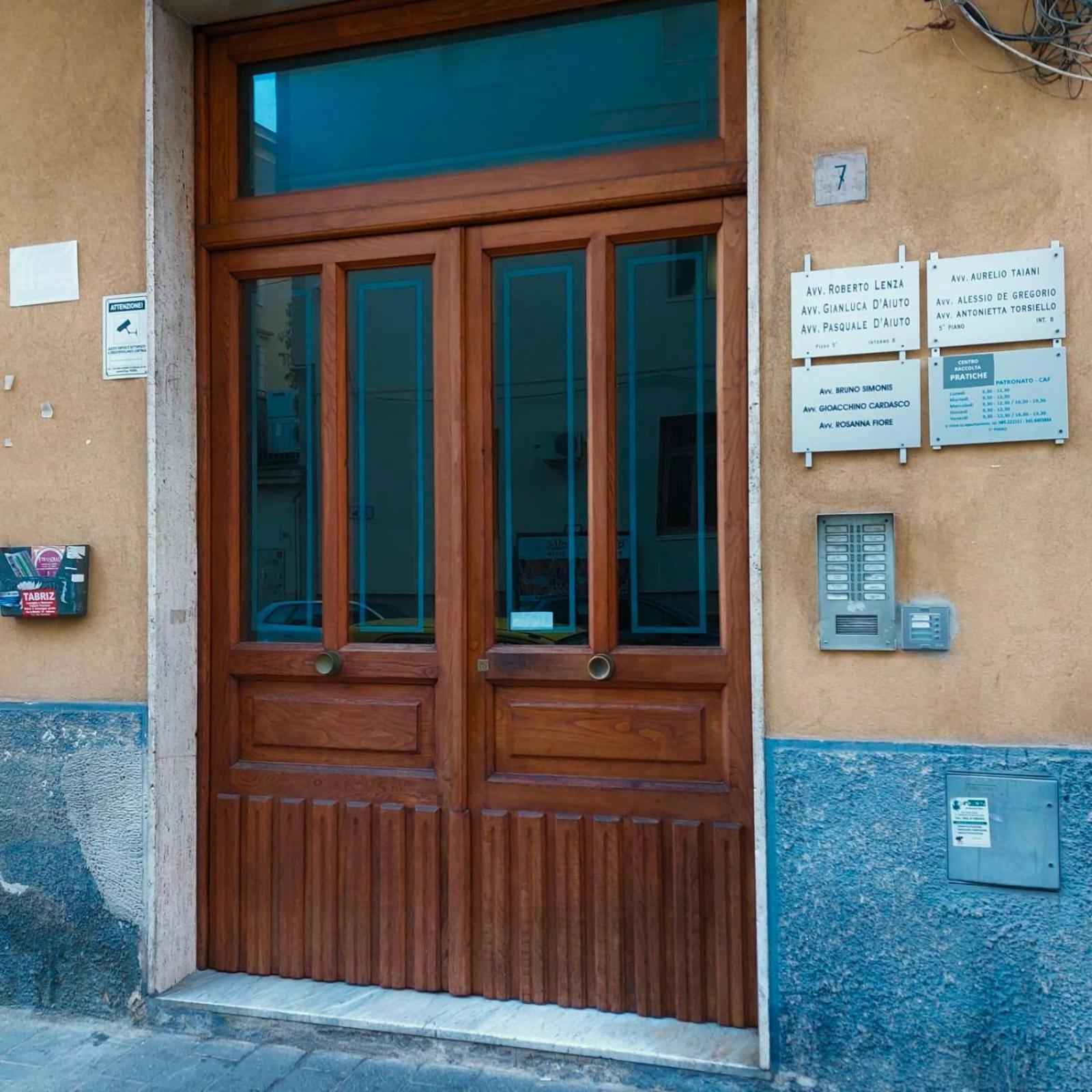Ferienwohnung A Casa Di Don Peppino Salerno Exterior foto
